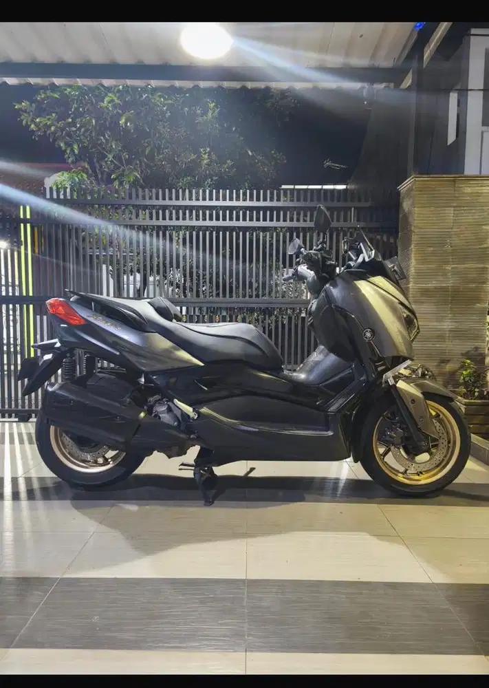 Xmax ABS 2020 bagus
