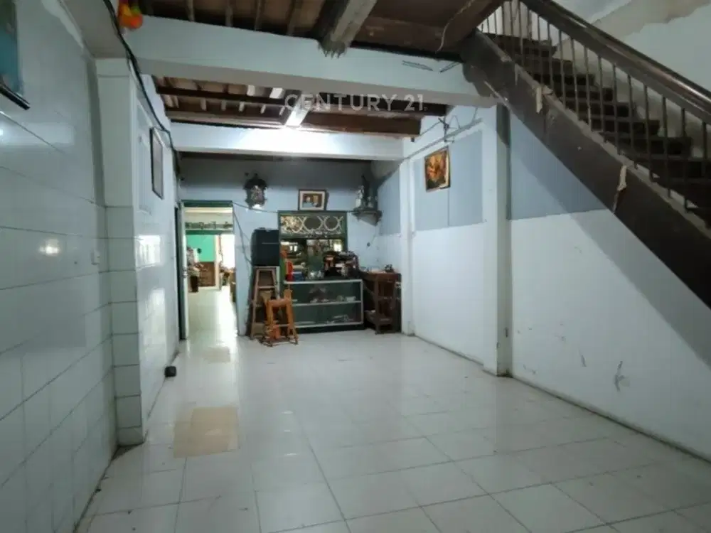 Ruko Strategis 3 Lantai Area Perniagaan Timur Tambora JakBar