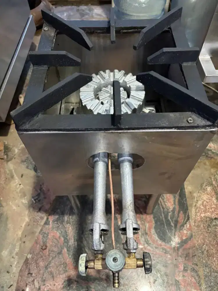 kompor stokpot
ukuran 35x35x60
harga 2,5jt