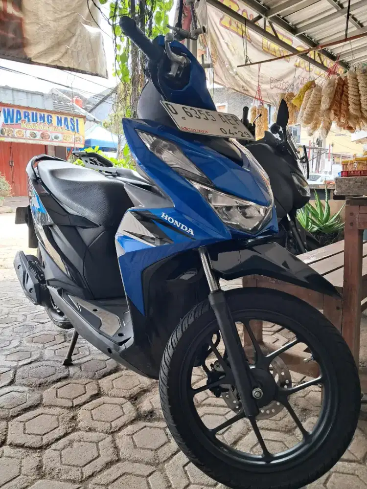Honda NEW BEAT PGMFi DELUXE 2024 km rendah original mls