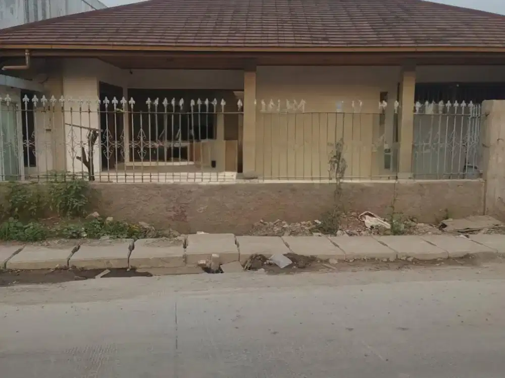 RUMAH STRATEGIS DI MAINROAD JL GARUDA SAYAP SUDIRMAN COCOK UNTUK USAHA, KANTOR