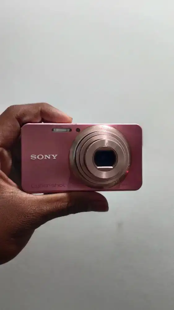 Digicam Sony Cybershot DSC-W570