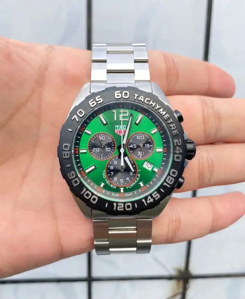 Jam tag heuer formula