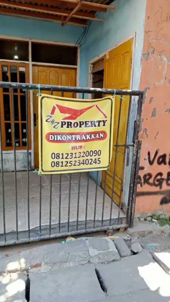 DIKONTRAKKAN RUMAH DEKAT ITS