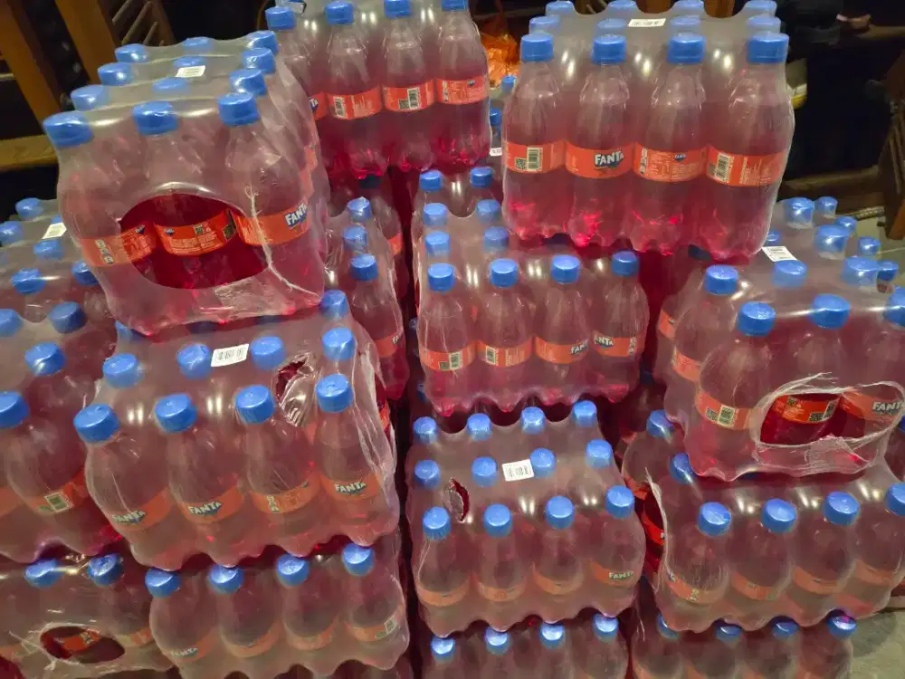 Minuman fanta strawberry