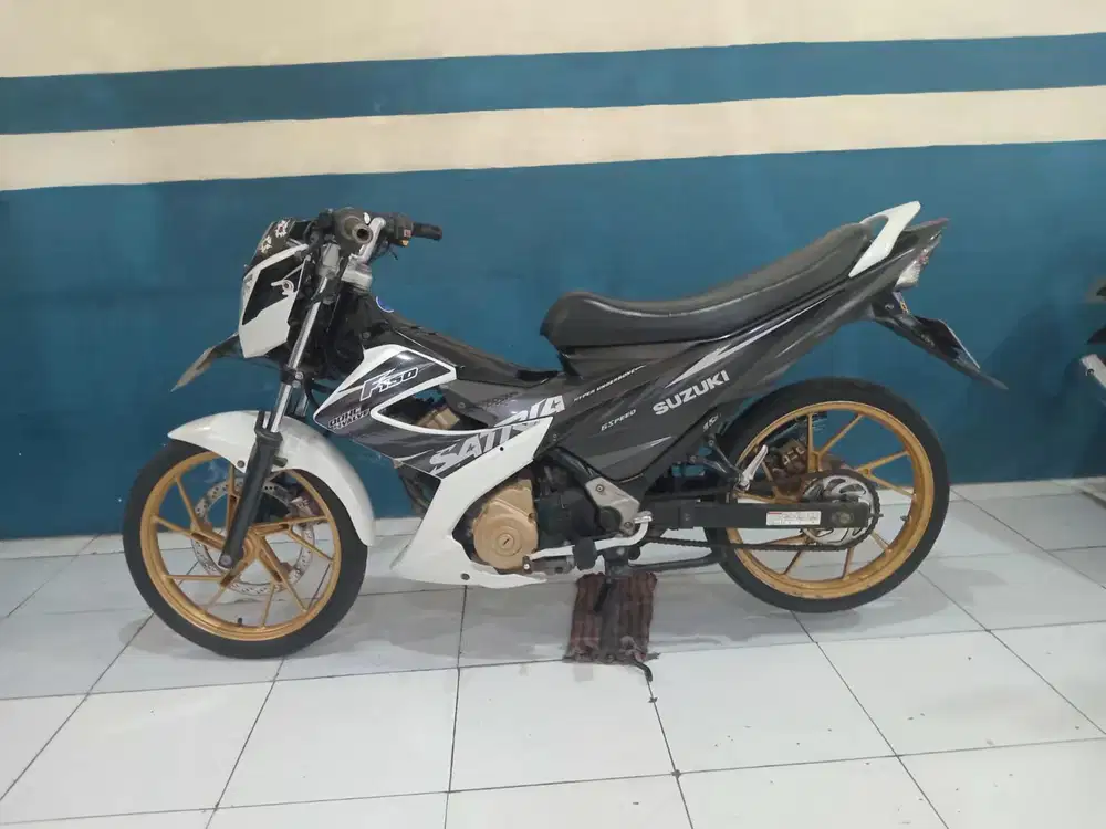 Satria fu 2013 plat 2026 kondisi gres