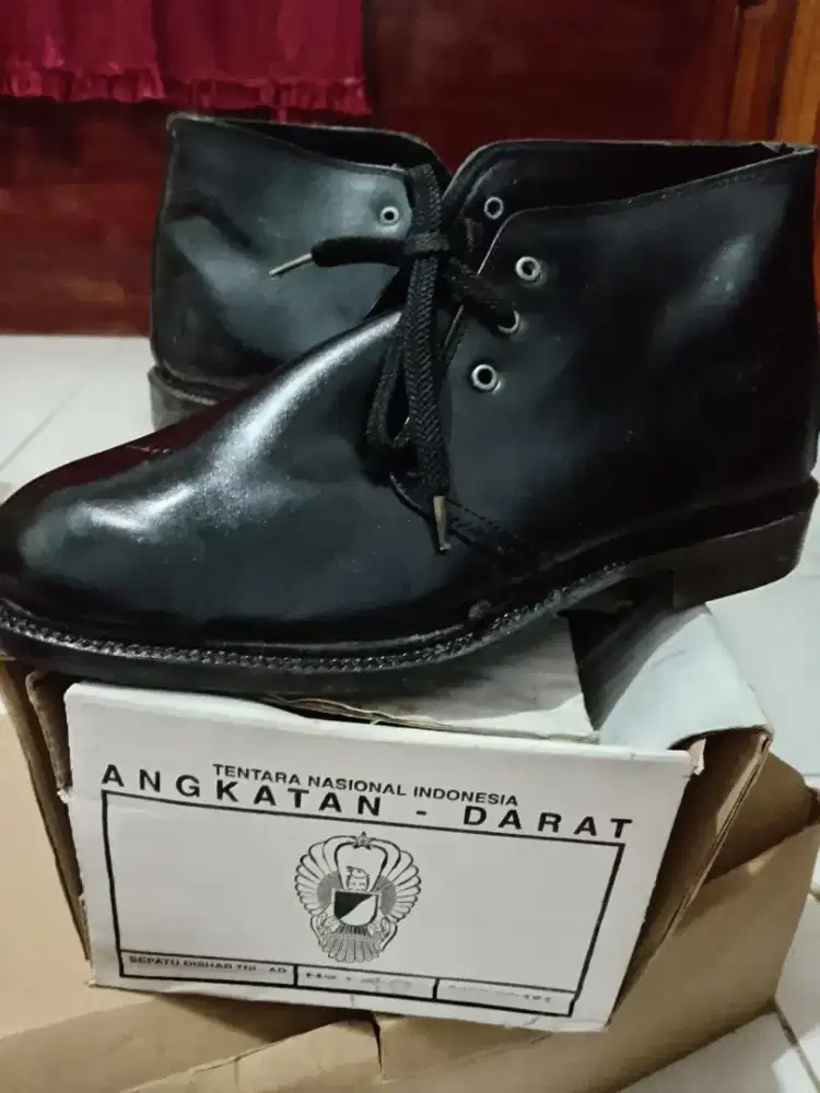 SEPATU DISHAR TNI