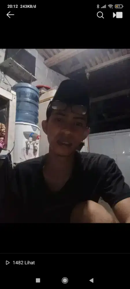 Cari kerjaan apa aja