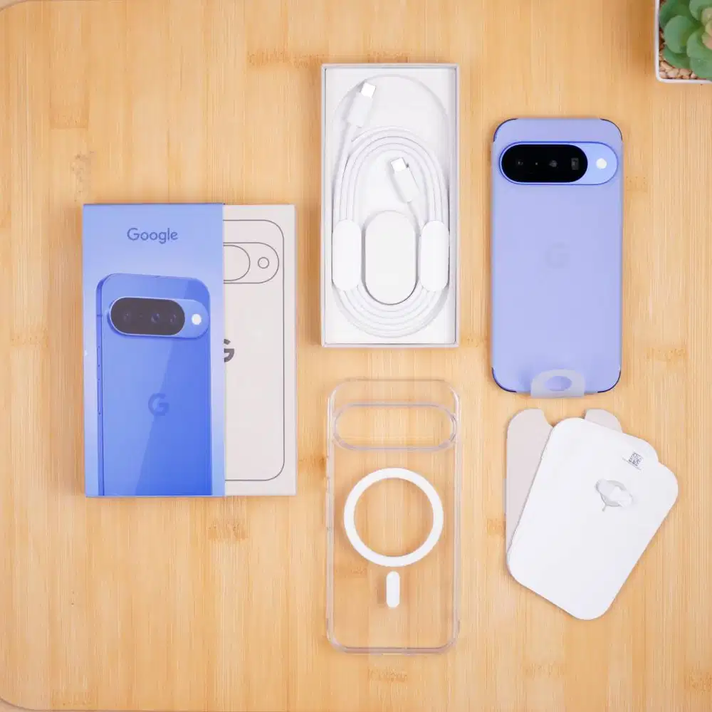 Google Pixel 10 12/256GB Indigo perfect like new, Fullset original