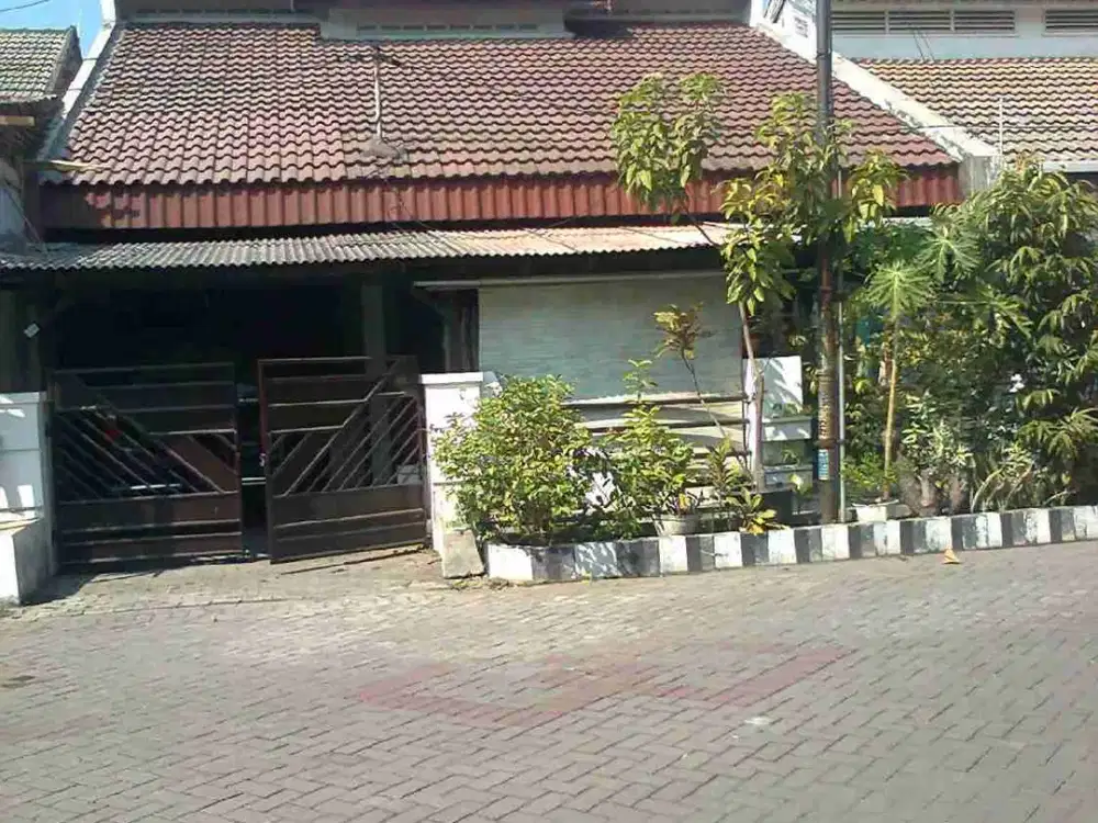 DIJUAL RUMAH RUNGKUT – LOKASI STRATEGIS & NYAMAN