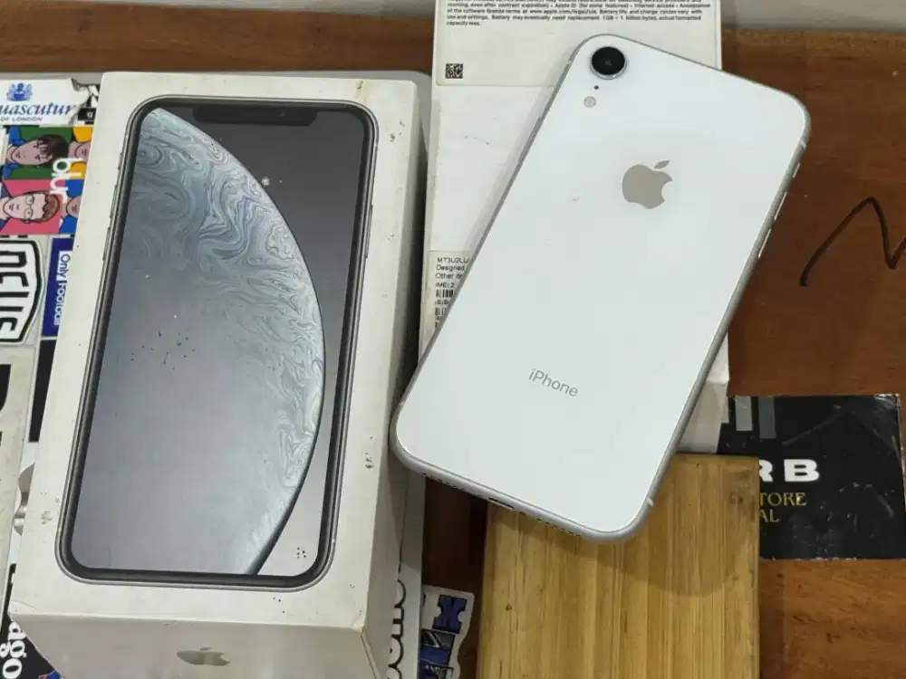 Iphone XR 128 IMEI AMAN bisa TT android