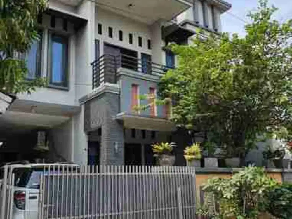 rumah 5 kamar di Klender
