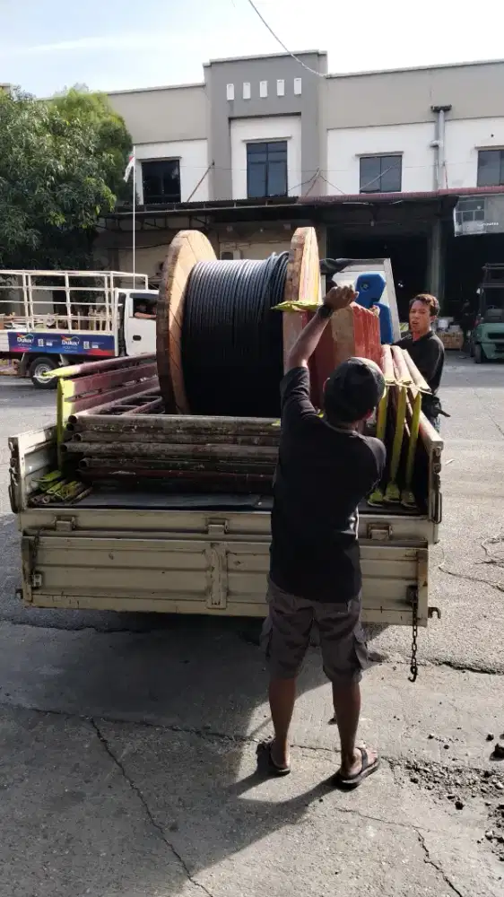 Jasa angkutan Barang dan pindahan