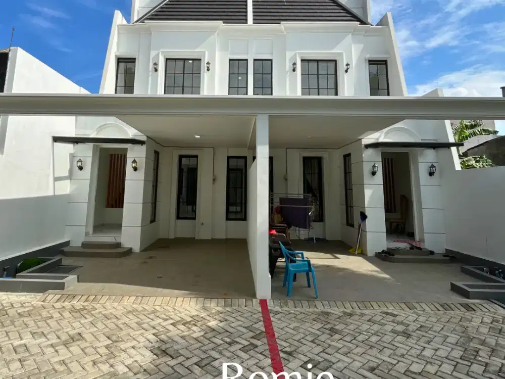 JUAL RUMAH CANTIK EROPIAN CLASIK 2 LANTAI CEMPAKA PUTIH JAKARTA PUSAT