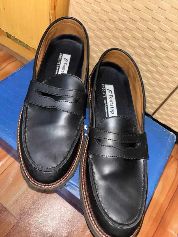 SEPATY FORMAL FOOTSTEP FOOTWEAR WIRKEN LOAFER