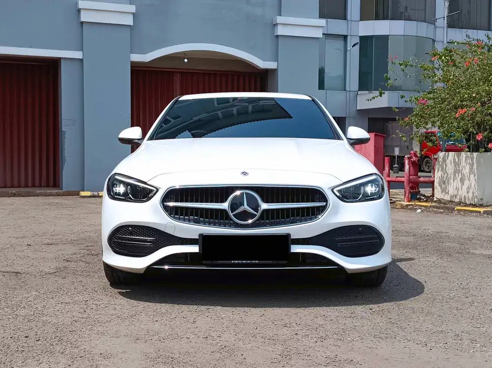 Genap Odo=13k Bunga=4% Mercedes Benz C200 Avantgarde 2023 C 200 2023