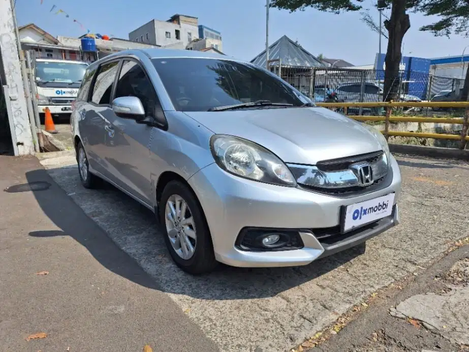 DP MURAH Honda Mobilio 1.5 E Bensin-AT 2014 Abu CSYYB