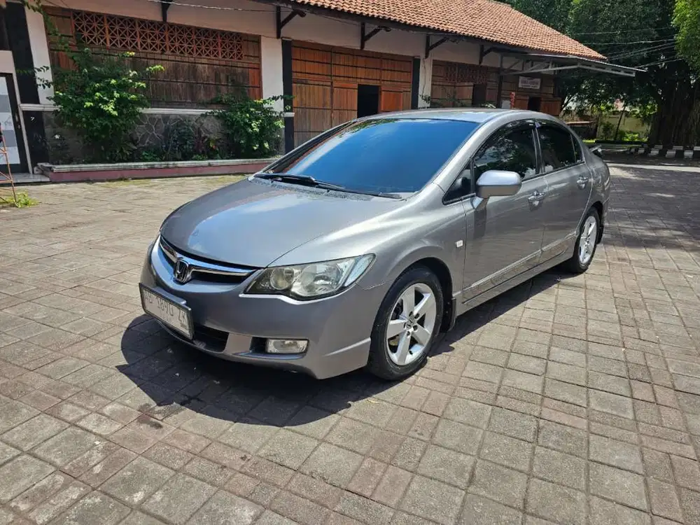 Honda Civic FD (Batman) Tahun 2007 1.8 AT Silver