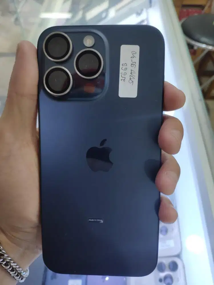 Iphone 15 promax 256 bli bli bh 95 mulus no minus