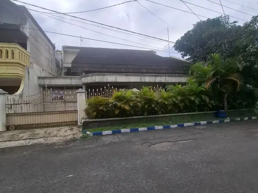 Rumah 2 Lt Nilai Jual Tinggi Area Tidar Malang Siap Huni