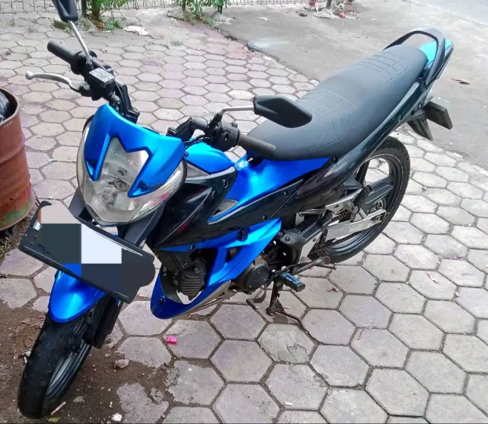 KAWASAKI ATHLETE 2011