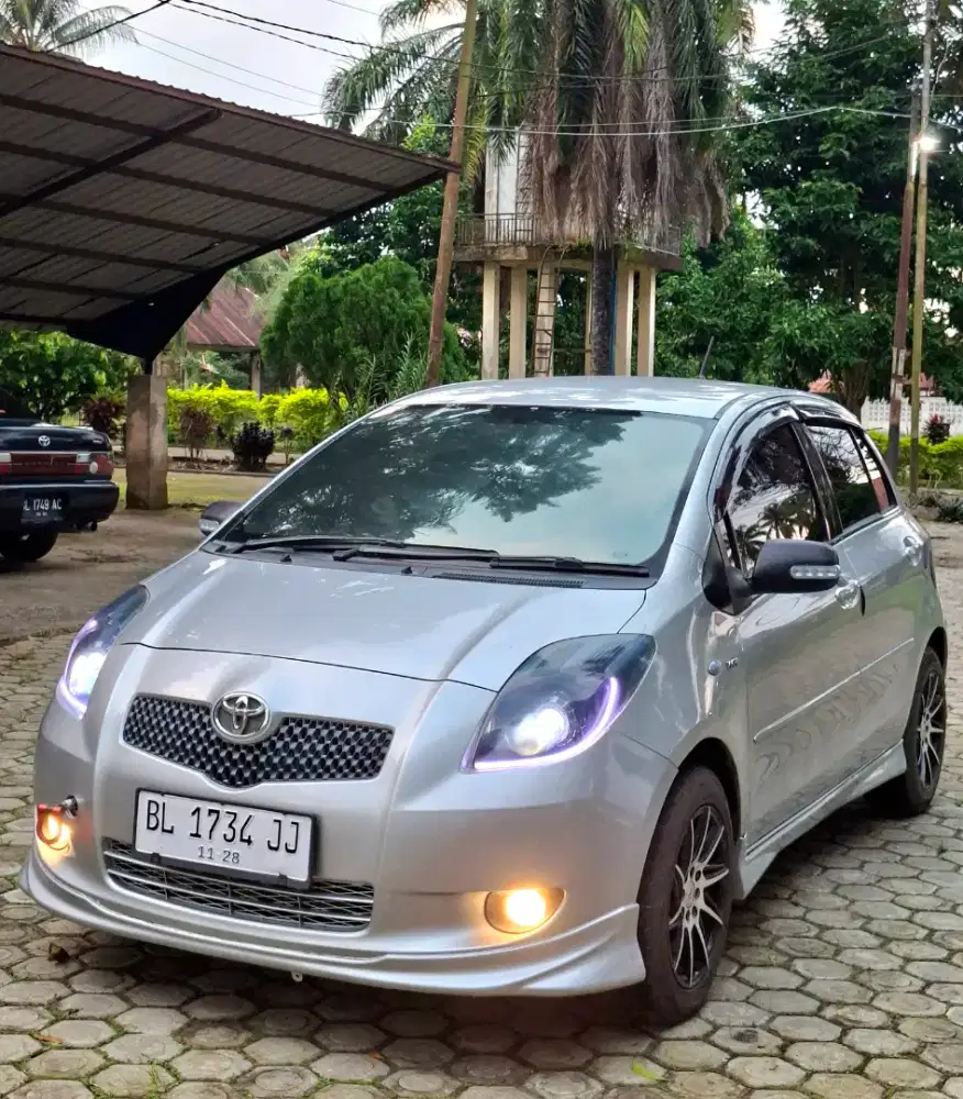 TOYOTA YARIS TIPE S METIK PLAT BL KOTA BANDA ACEH
