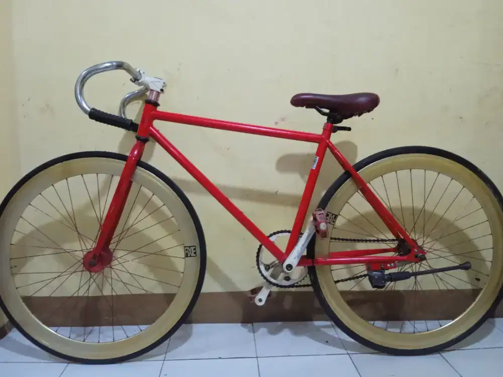 Sepedah fixsie 700x230