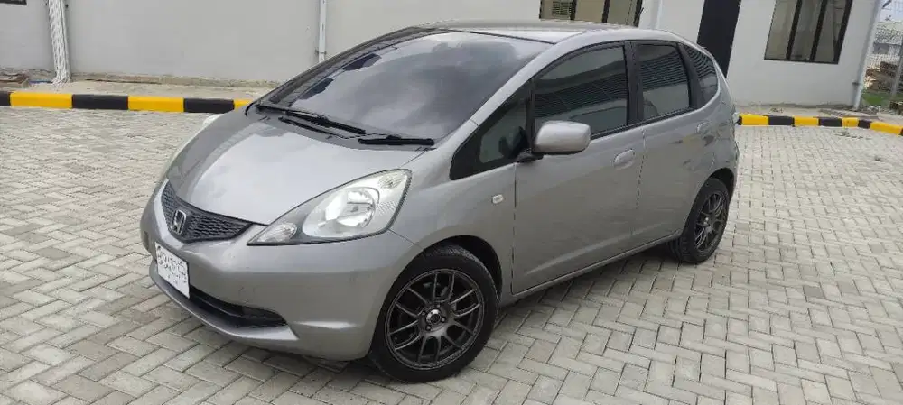 HONDA JAZZ GE8 AT