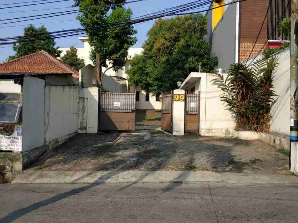 Dibawah NJOP, Rumah Ex Kantor dijual di Pasar Minggu Jakarta Selatan