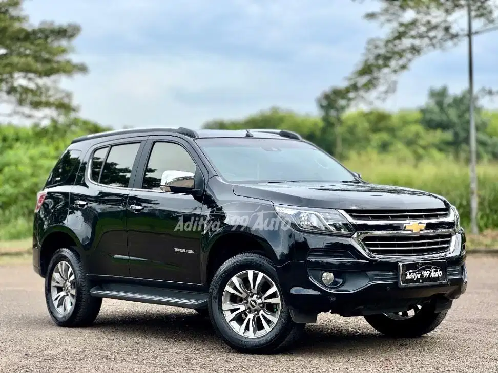 HARGA TERMURAH! CHEVROLET TRAILBLAZER LTZ DIESEL 2018/2017 AT GARANSI