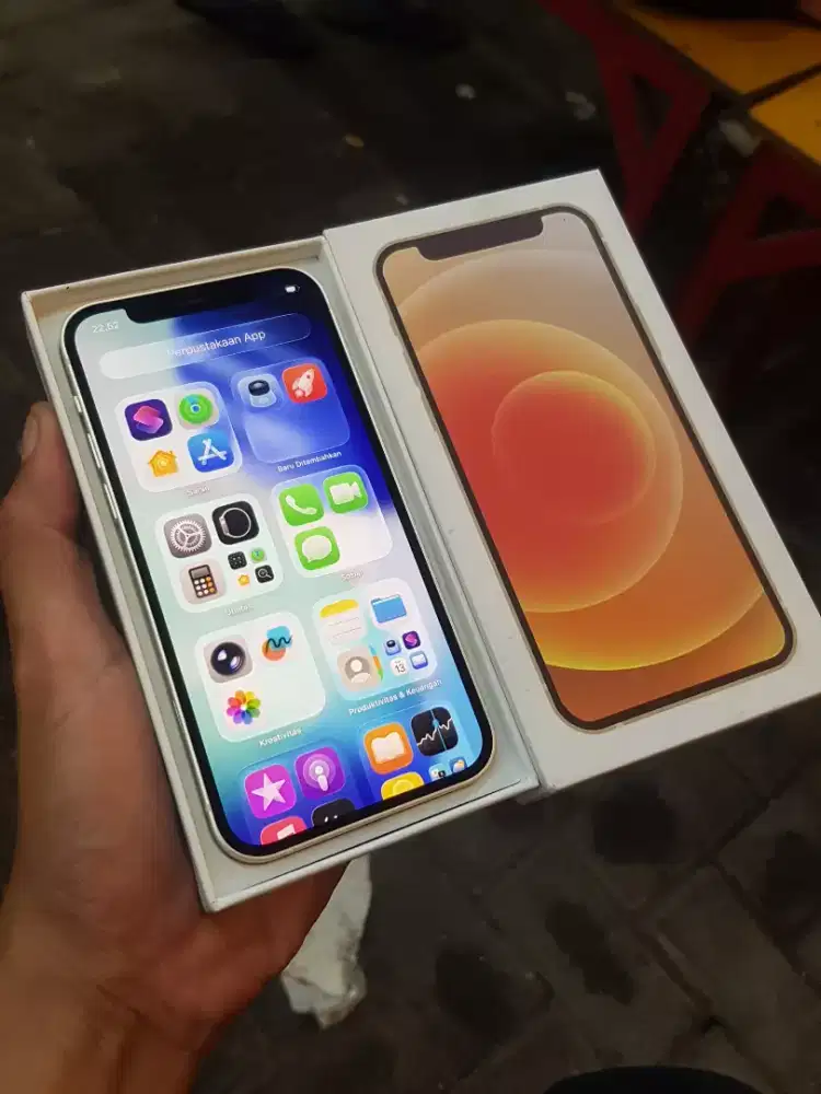 Iphone 12 internal 128gb