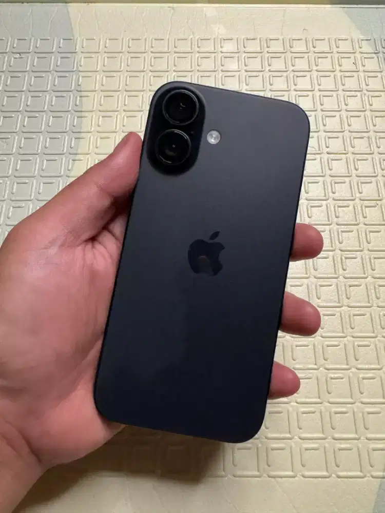 iPhone  16 128Gb iBox Black