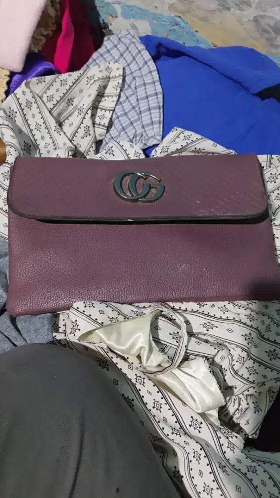 Tas selempang wanita