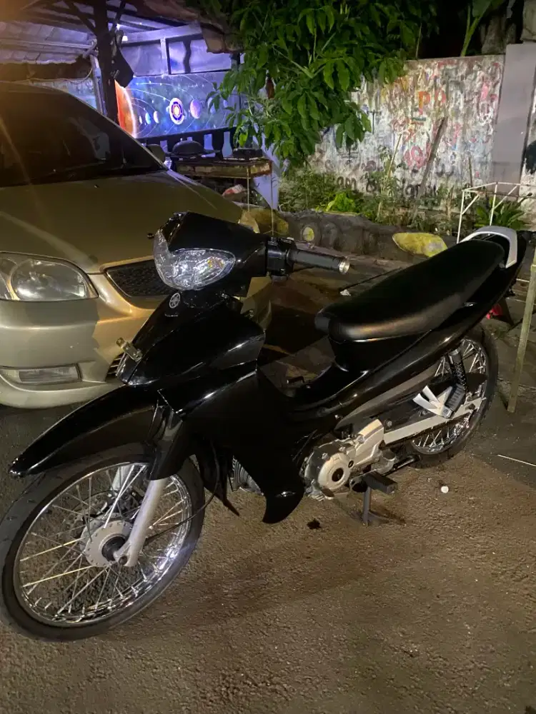 Di jual motor jupiter z 2004