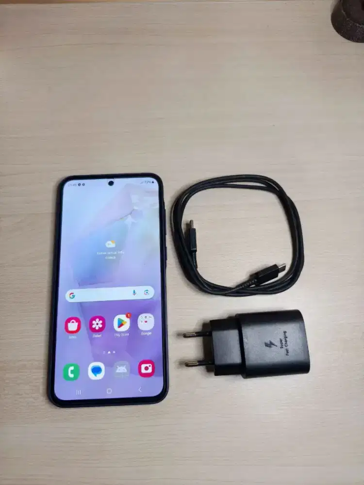 Samsung a35 5g
Ram 8/256