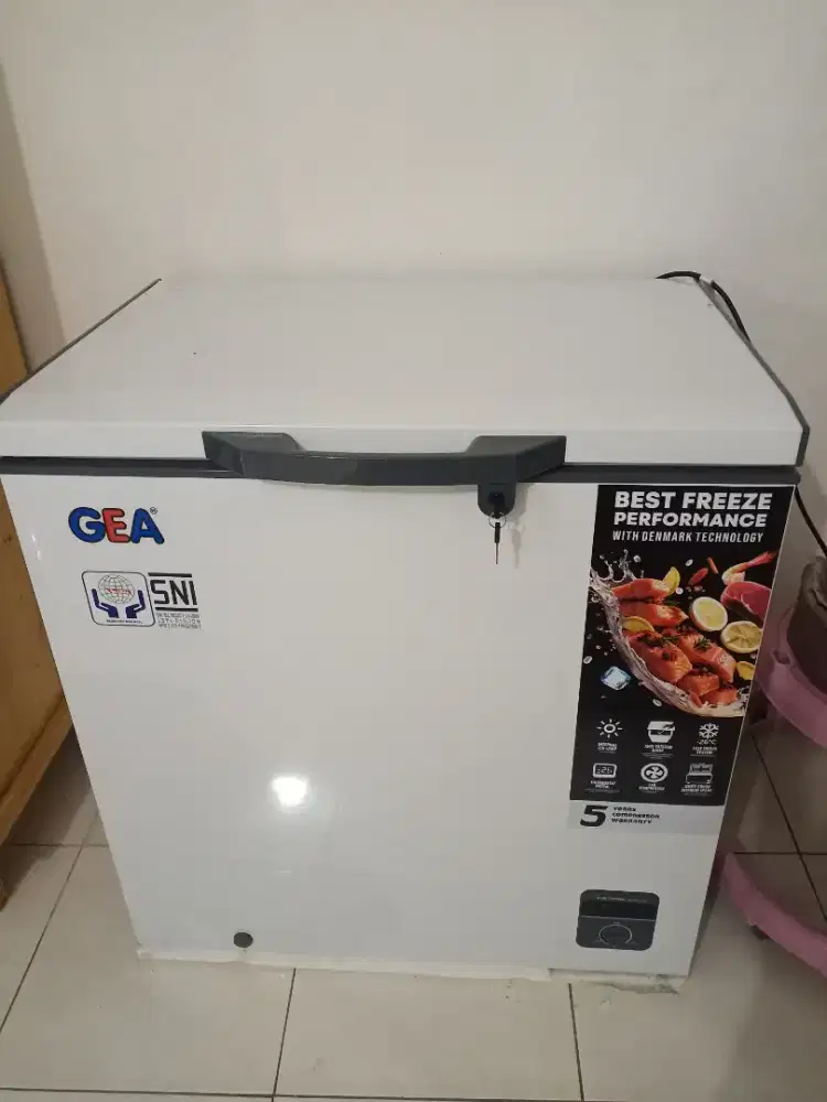 Chest Freezer GEA AB-208R 210 Liter Freezer Box