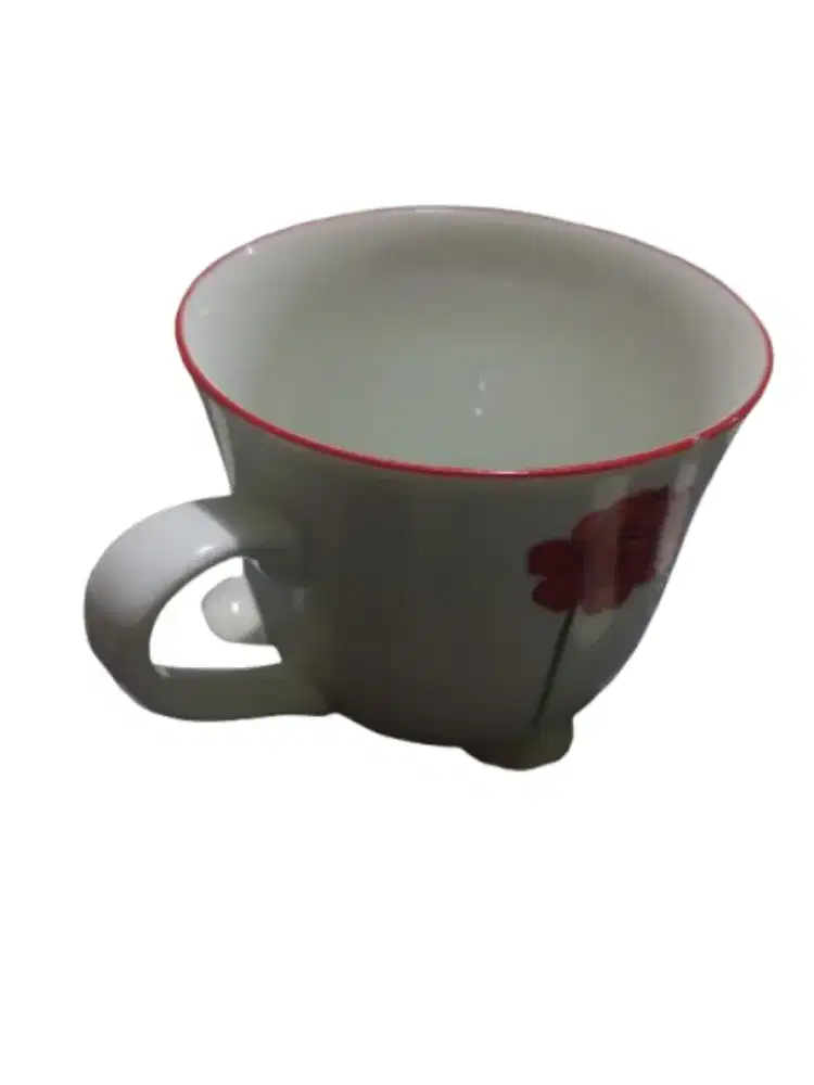 Cangkir Taniti (kopi teh)