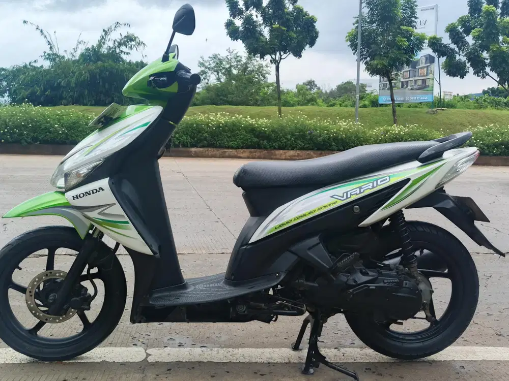 Honda Vario 2013 stater tokcer halus mulus terawat