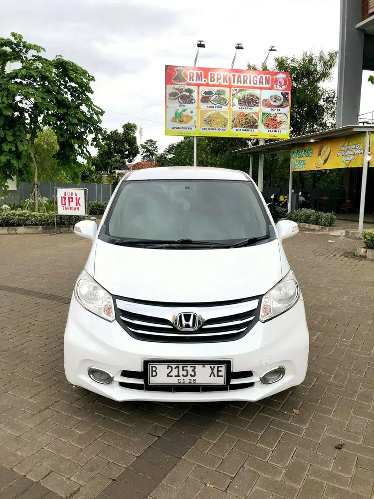 Honda freed PSD matic 2013 ganjil