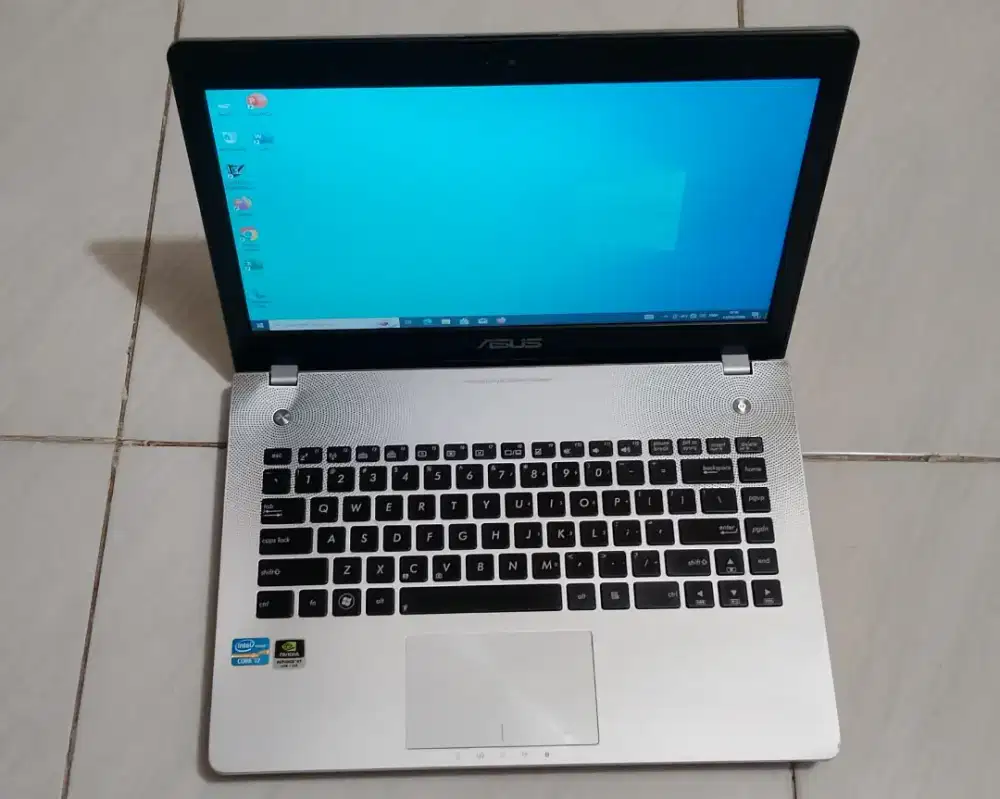 Laptop Asus N46VZ i7 3630 ram 8gb HDD 320gb dual VGA 2gb gt650m