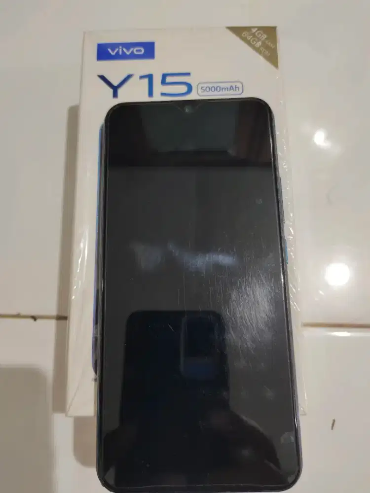 Vivo Y15 4/64gb normal