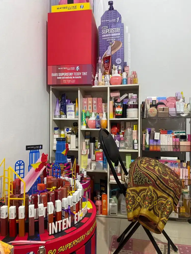 Loker Host Live Streaming