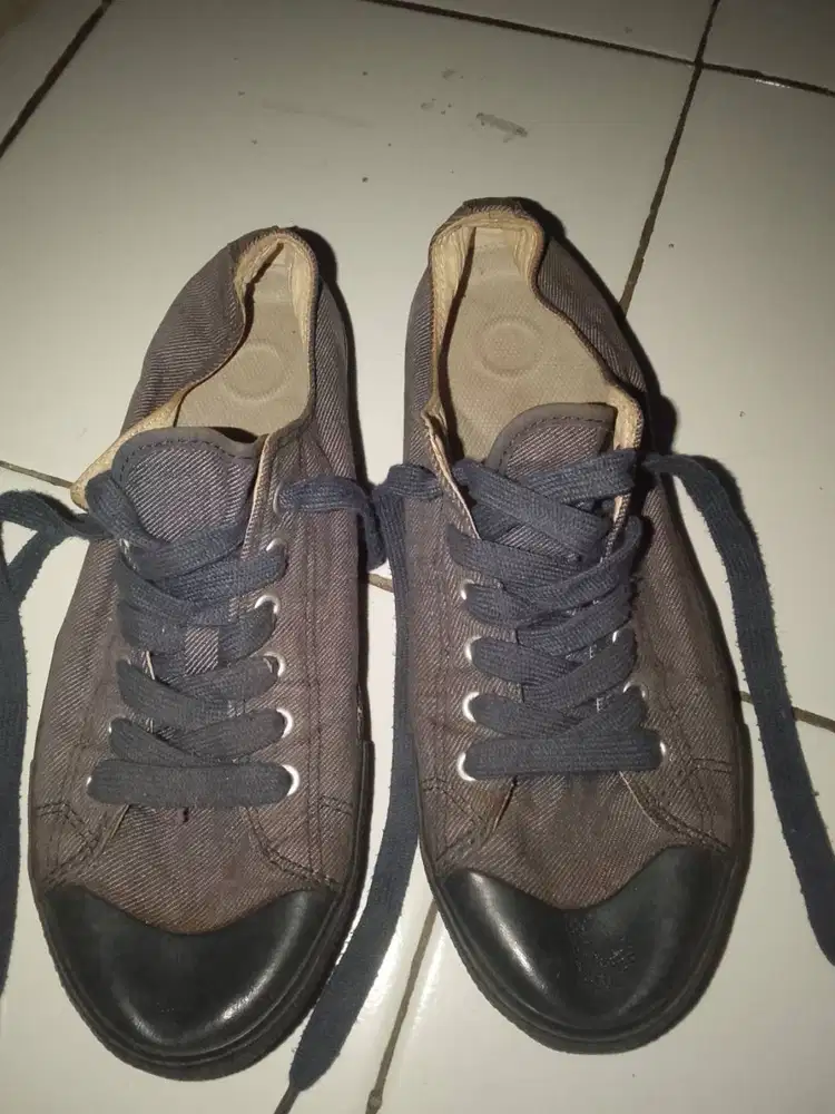 sepatu second MUJI jepang ori dan sepatu SHOEAI