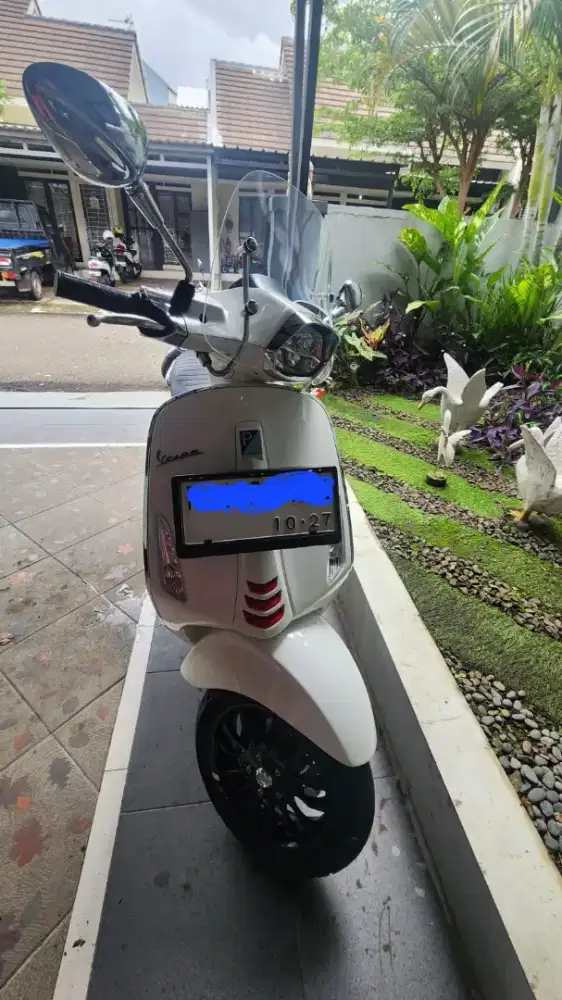 VESPA SPRINT I-GET 2022 ABS LOW KM