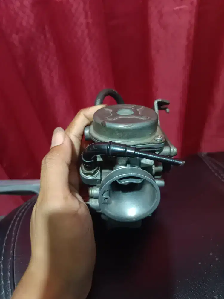 Karburator cbr old thailand
