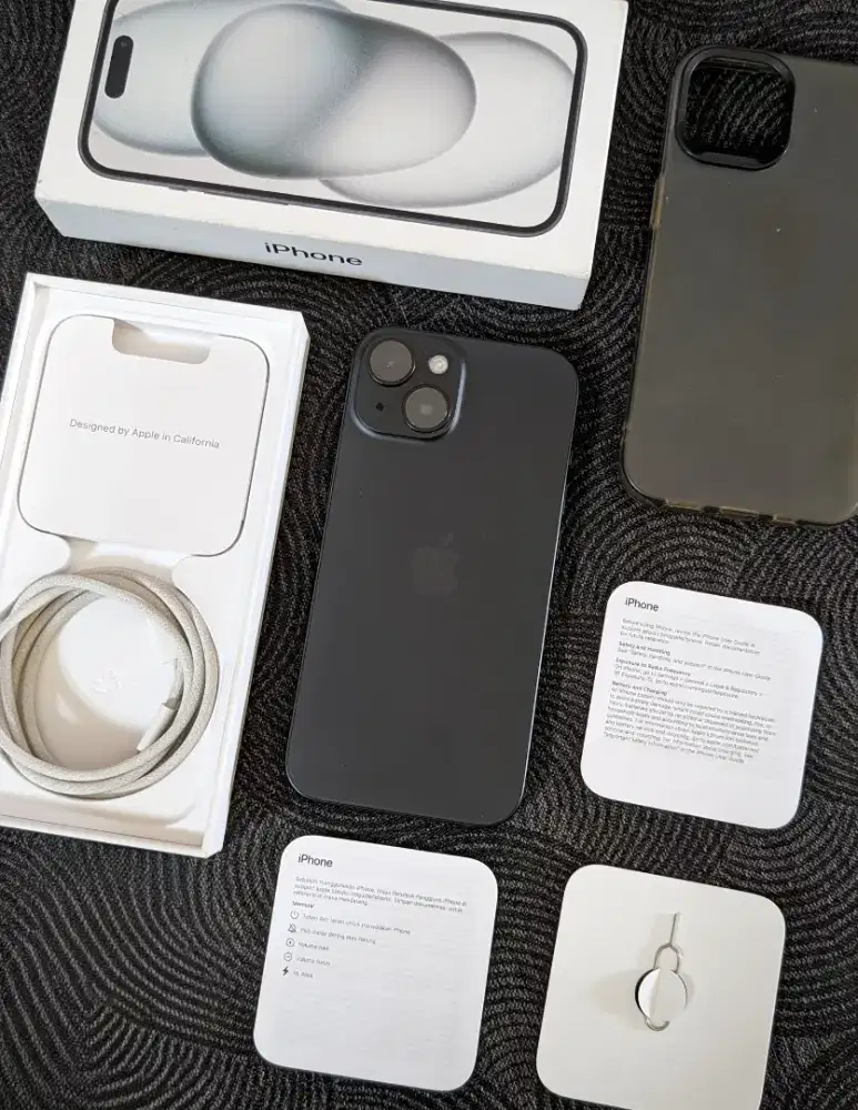 iPhone 15 Black 128GB Resmi iBox PA/A Garansi ON 2026