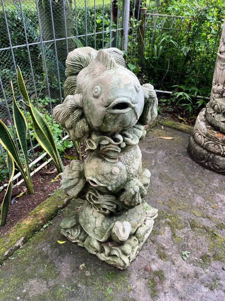 Patung Batu Ikan Hias untuk Taman