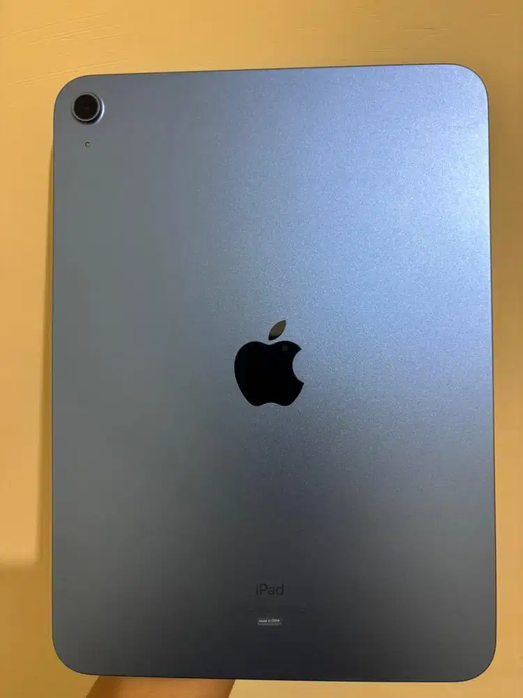 DIJUAL iPad Gen 10 WiFi Only 64 GB - Warna Biru (Blue) Kondisi Mulus