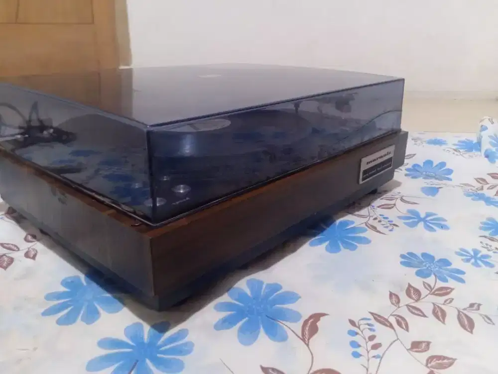 MARANTZ vintage turntable 6200