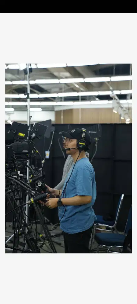 Cari pekeejaan videographer atau fotographer atau apa saja